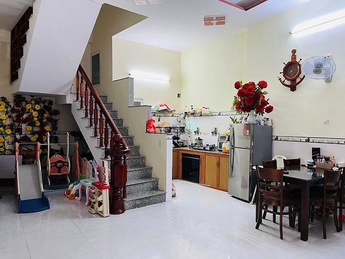Hình ảnh chữa bệnh bán nhà Mã Lò-Bình Tân,62m2/1ty130,SHR