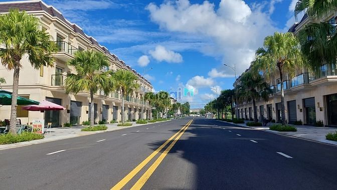 Hình ảnh SẬP HẦM 05 lô đất KĐT Bàu Tràm Lakeside giá rẻ CHỈ CÒN 2.1 tỷ. Sổ đỏ