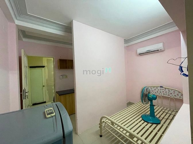 Hình ảnh 2 phòng ngủ có nội thất đủ , miễn phí xe ,máy giặt