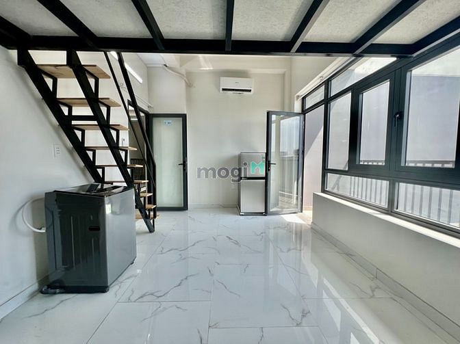 Hình ảnh CHDV mới 100% có máy giặt riêng ngay Làng Đại Học