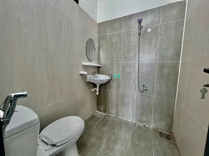 Hình ảnh CHDV mới 100% có máy giặt riêng ngay Làng Đại Học
