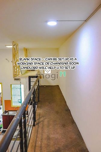 Hình ảnh Duplex có ban công siêu đẹp ngay Công Viên Tao Đàn Q1_ máy giặt riêng