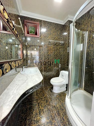 Hình ảnh CHDV Cách Mạng Tháng 8, Quận 1 có bancol.