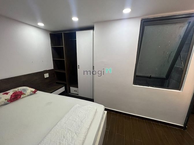 Hình ảnh CHDV tại Nguyễn Trãi, Q1. Tách bếp và phòng ngủ
