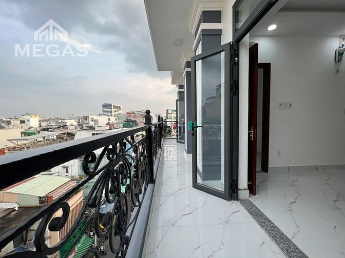 Hình ảnh Cho thuê CHDV mới xây full nội thất ngay Sân Bay TSN, ban công siêu to