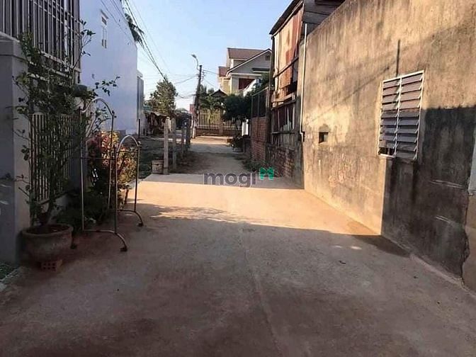 Hình ảnh Bán lô đất 100m2 vị trí đắc địa,kinh doanh được,,
