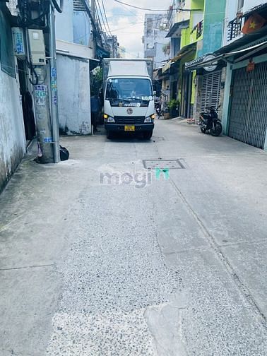 Hình ảnh Bán nhà đường Nguyễn Chí Thanh Quận 11, hẻm XT 52m 5 tầng 7tỷ5