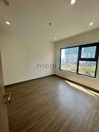Hình ảnh Mb6623 nạp rút nhanh chóng 3pn trong Vinhomes quận 9 chỉ 6 triệu 5 , cọc 1 tháng