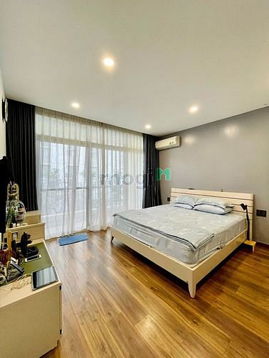 Hình ảnh Cần bán Starhill - 4 lầu - Phú Mỹ Hưng
