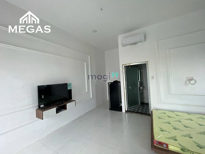 Hình ảnh Căn Hộ Studio Ban Công Riêng - Full Nội Thất Cao Cấp Ngay Phan Văn Trị