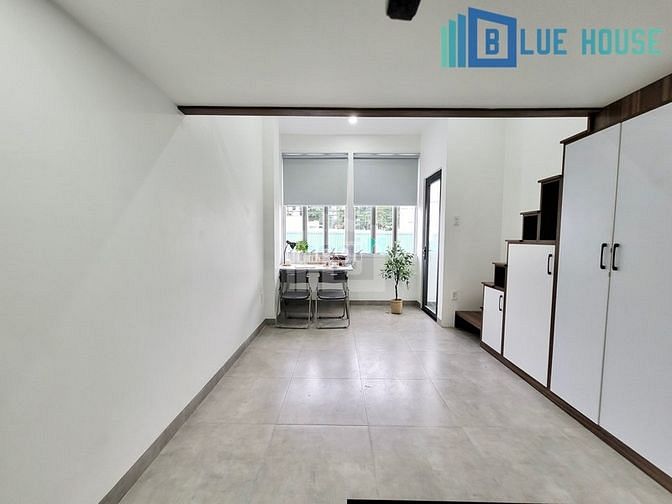 Hình ảnh 30m2_CHDV_MỚI Xây 100%_Full nội thất_Đều có bancol_Gần Trung Tâm