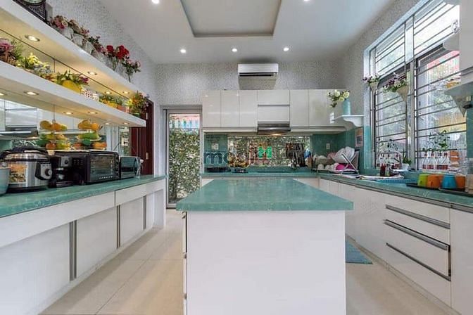 Hình ảnh Cho thuê Biệt thự 400m2 3 Lầu 5PN gần CC Estella giá 6000$