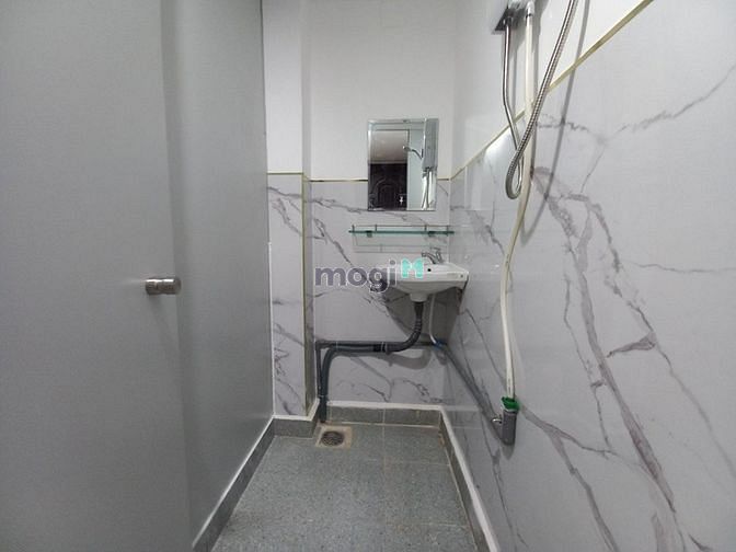 Hình ảnh Hot! Cho thuê 2PN - 2WC|Balcon|Nguyễn Văn Thủ, Q1