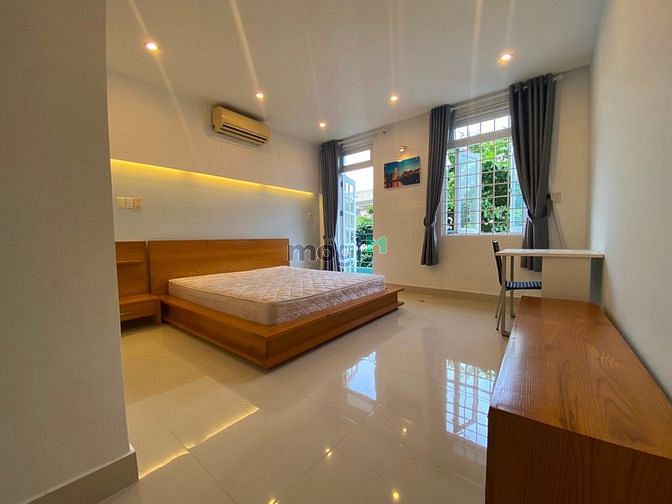 Hình ảnh Trống Sẵn Cửa Sổ Ban Công Tại Thanh Đa - Trống Sẵn
