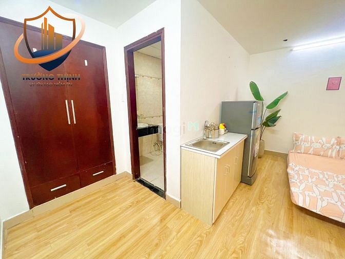 Hình ảnh 𝗖𝗛𝗢 𝗧𝗛𝗨𝗘̂ 𝗦𝗧𝗨𝗗𝗜𝗢 Full nội thất ngay vòng xoay Lăng Cha Cả