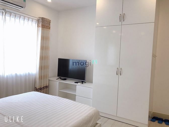 Hình ảnh Siêu Phẩm nhẹ Căn Hộ Dịch Vụ Bếp Vách Ngăn Thiết Kế đẹp Quận 10