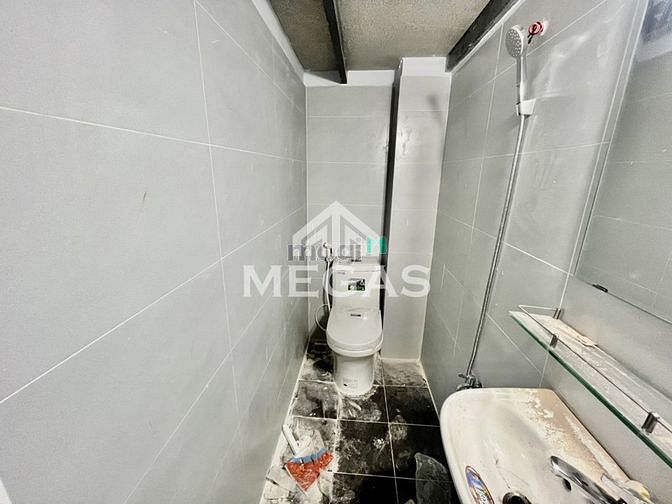 Hình ảnh CHDV BANCOL THOÁNG MÁT có thể đi bộ sang đại học Văn Lang