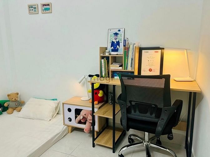 Hình ảnh Bán nhà Lạc Long Quân P8 Tân Bình 35m2 3T chỉ 3.9 tỷ.