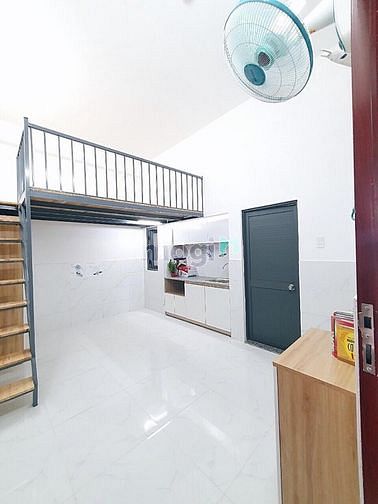 Hình ảnh Cho Thuê Căn Hộ_Full Nội Thất_Bancol_gần Bình Long