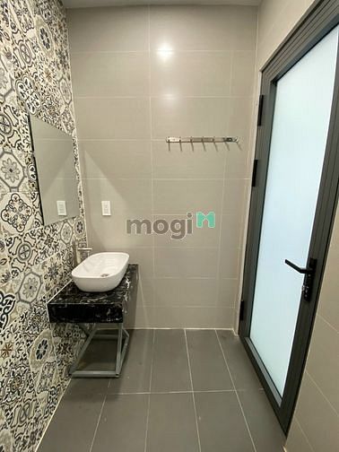 Hình ảnh Phòng trọ Thảo Điền sân thượng cho thuê