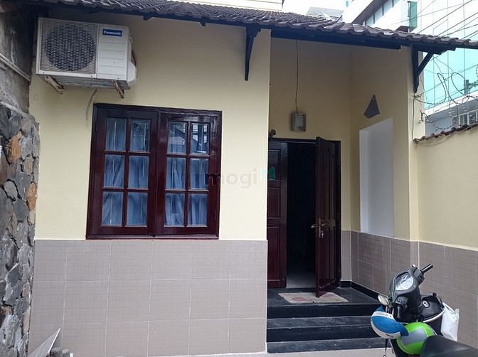 Hình ảnh Cho thuê nhà hẻm 8m Ung Văn Khiêm P25 Bình Thạnh