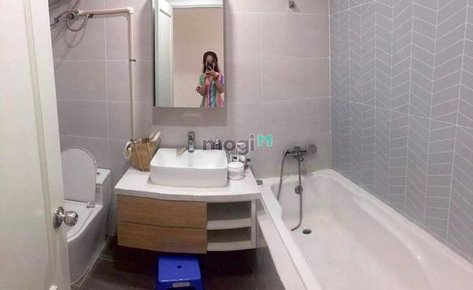 Hình ảnh CHO CON ĐI MỸ Bán CC Screc Tower Q3 1tỷ920 76m2 2Pn