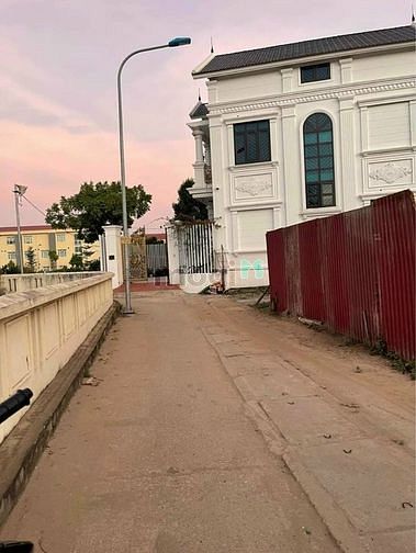 Hình ảnh Bán lô đất TDP đại cát liên mạc  DT: 32m2 view hồ, đường ô tô tránh