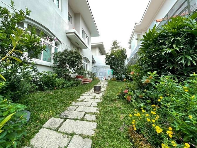 Hình ảnh Bán biệt thự Phú Gia, Phú Mỹ Hưng, quận 7.