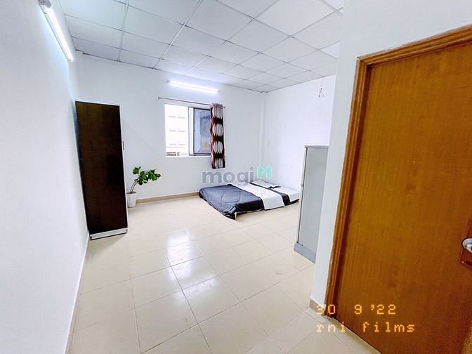 Hình ảnh Căn hộ full nội thất ngay đường Hồ Văn Huê