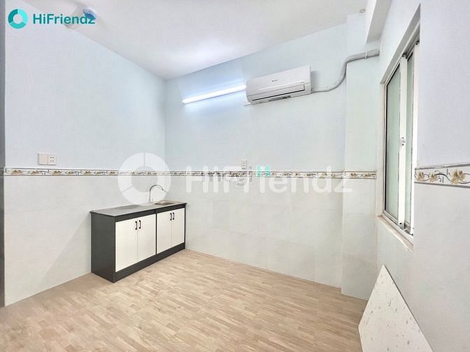 Hình ảnh Nhà Mới 100% - Có Thang Máy - PVC - Gò Vấp