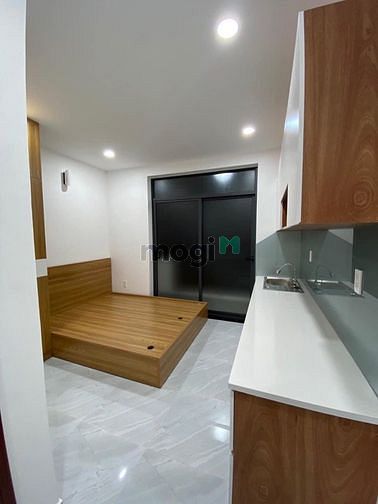 Hình ảnh Căn Hộ Ban Công , Cửa Sổ . Full Nội Thật , Quận Phú Nhuận