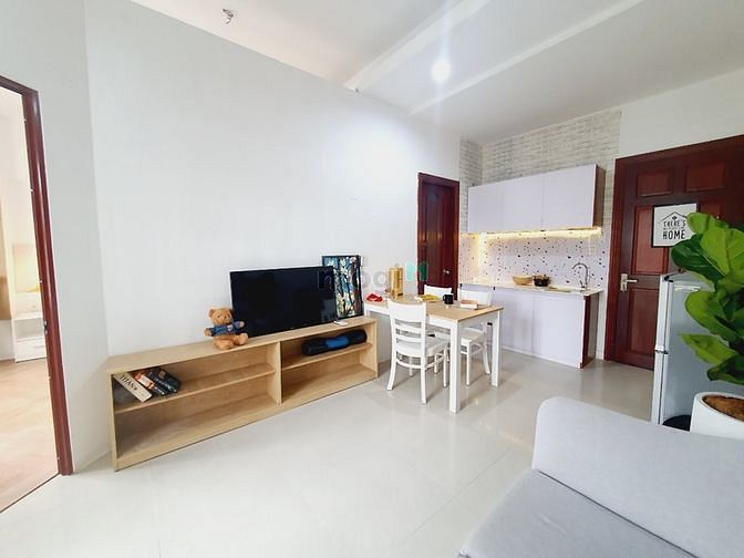 Hình ảnh Cho thuê CHDV 1 phòng ngủ 40m2 ngay khu vực sân bay