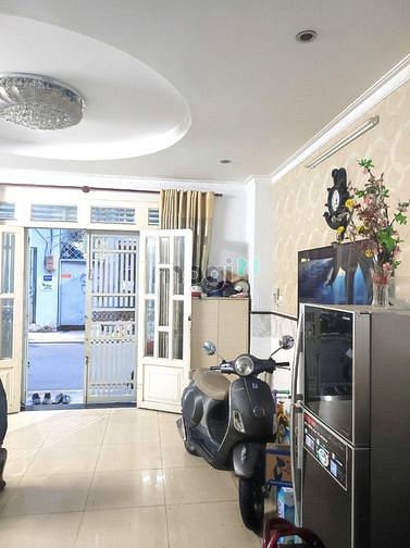 Hình ảnh Mặt đường D18 Cộng Hòa 60m2, 4 tầng, ngang 5 chỉ 11.5 tỷ