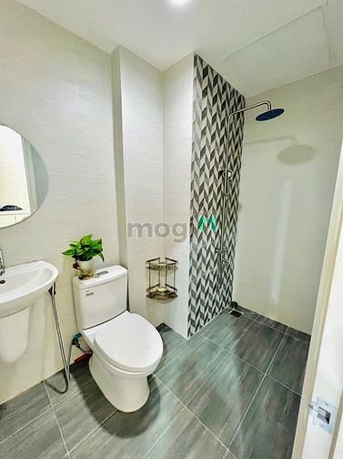 Hình ảnh VỀ QUÊ Bán Lotus Garden TP 67m2 2Pn 1tỷ650 2wc
