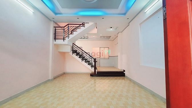 Hình ảnh Bán nhà hẻm xe tải Tô Ngọc Vân