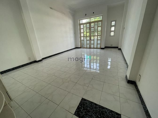 Hình ảnh Cho thuê phòng trọ Có ban công giá chỉ từ 1tr7