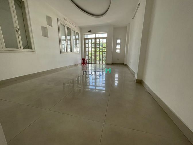 Hình ảnh Cho thuê phòng trọ Có ban công giá chỉ từ 1tr7