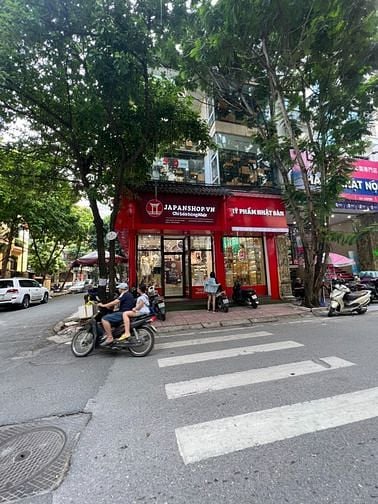 Hình ảnh Cho thuê nhà mặt phố Khâm Thiên