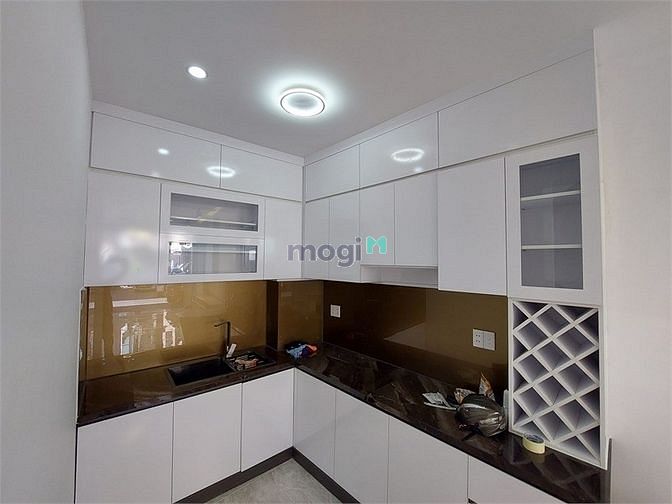 Hình ảnh Tân Bình, Cách mạng tháng 8, Hẻm xe tải, 48m2, 4 tầng, 6 tỉ