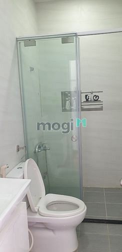 Hình ảnh Mb6623 nạp rút nhanh chóng studio, đủ nội thất, ban công, thoáng mát ở âu dương lân Q8