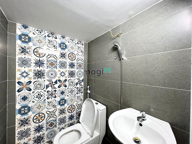 Hình ảnh CHDV Studio-Full nội thất-Cửa sổ to-Toà nhà thằng máy-Giảm 200k