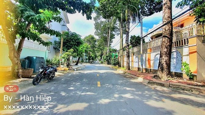 Hình ảnh Bán đất 95m2 thổ cư mặt tiền đường Tú Xương - Hiệp Phú - Q9 giá 8ty2