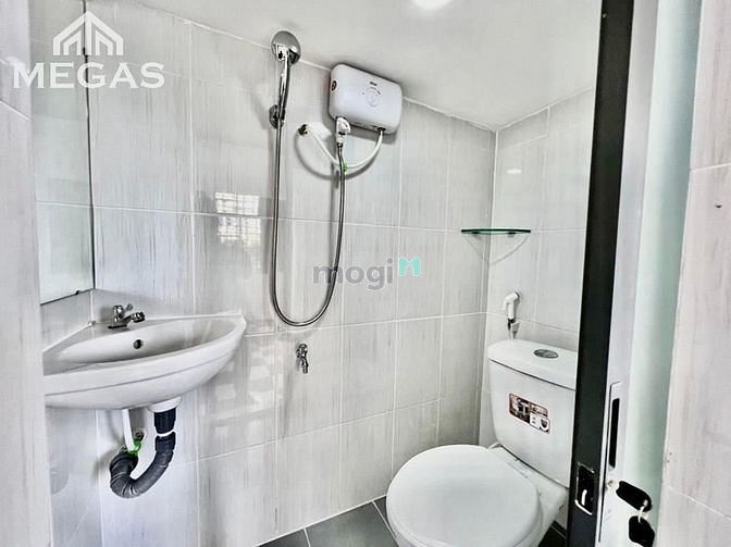 Hình ảnh Khai Trương Căn Hộ Cao Cấp - Full Nội Thất Ngay Dương Quảng Hàm
