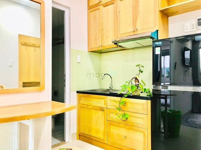 Hình ảnh 🏠🏠CH 1 Phòng Ngủ Balcony. NGÃ 4 HÀNG XANH. BThạnh🍄