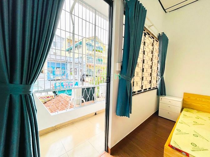 Hình ảnh 🏠🏠CH 1 Phòng Ngủ Balcony. NGÃ 4 HÀNG XANH. BThạnh🍄