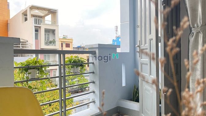 Hình ảnh Cần sang toà nhà gồm 1 MB + 7 CHDV (5 Phòng ban công & 2 phòng cửa sổ)