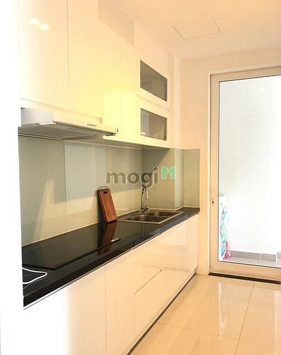 Hình ảnh Cần bán gấp Trang Chủ MB66.COM / Đăng Ký Tặng 66K cao cấp Sky Center đường Phổ Quang, Tân Bình.