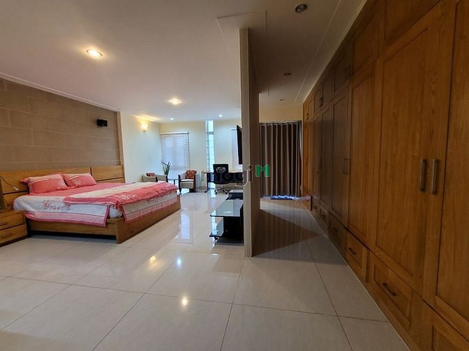 Hình ảnh Studio ban công full nội thất giá cực hời ở Phú Mỹ gần Crescent Mall