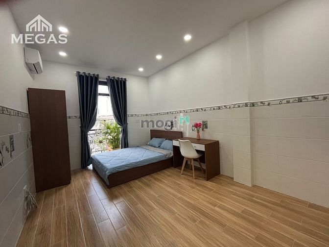 Hình ảnh Cho thuê phòng bancol full nội thất ngay Emart