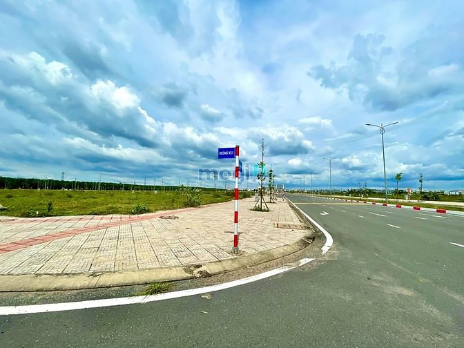 Hình ảnh Sang nhanh lô đất mới mua đối diện khu công nghiệp
